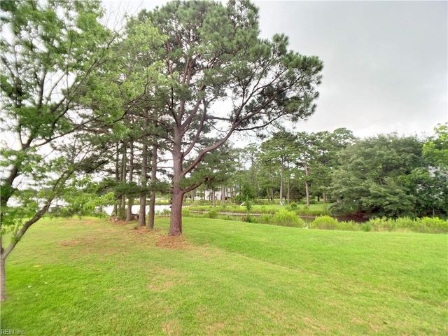 172B Hunts Neck RD, Poquoson, VA 23662