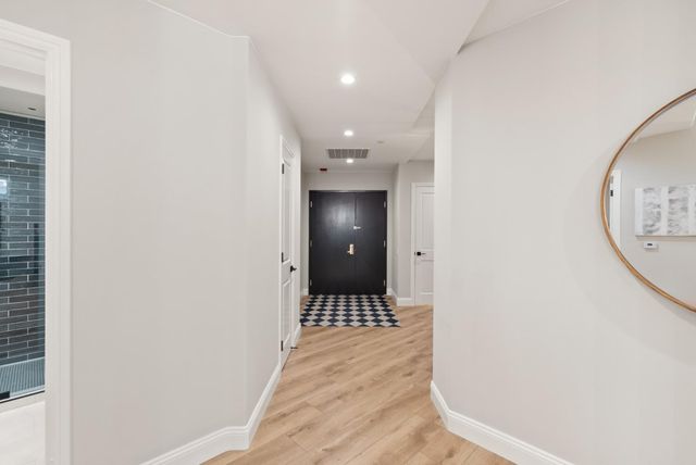 200 Sheridan Avenue 305, Palo Alto, CA 94306