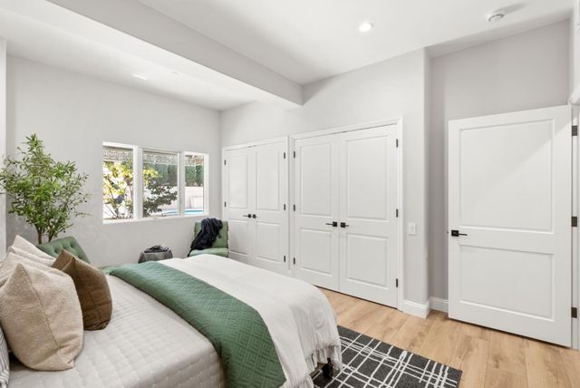 200 Sheridan Avenue 305, Palo Alto, CA 94306