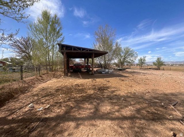 1929 E 2500 S, Vernal, UT 84078