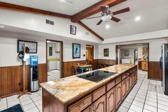 3345 E Austin ST, Giddings, TX 78942