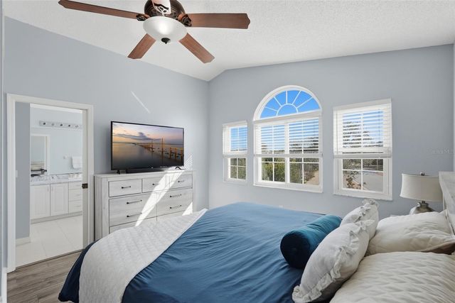 1730 OAK POND COURT, Oldsmar, FL 34677