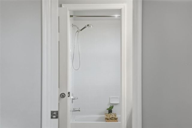 1730 OAK POND COURT, Oldsmar, FL 34677