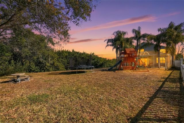 1730 OAK POND COURT, Oldsmar, FL 34677