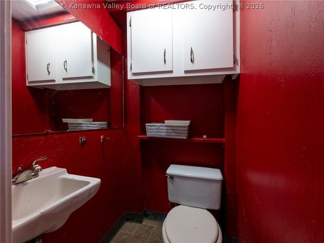 604 Bendview Drive, Charleston, WV 25314