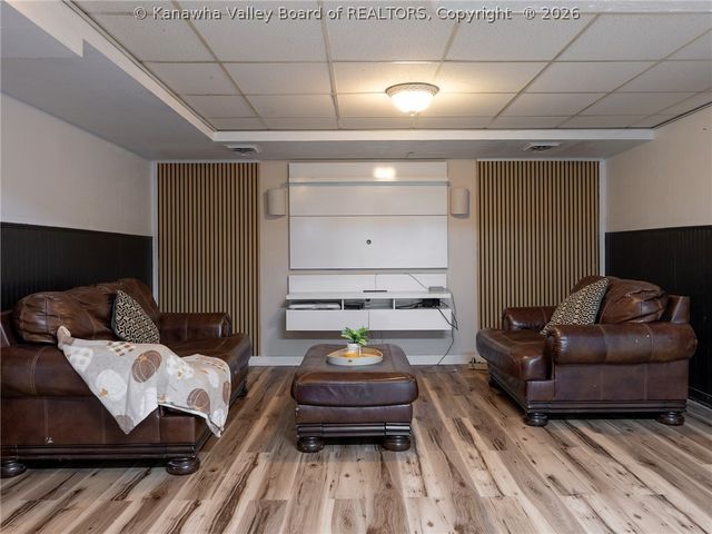 604 Bendview Drive, Charleston, WV 25314