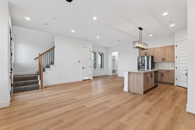 8901 Lowell Street, Rowlett, TX 75089