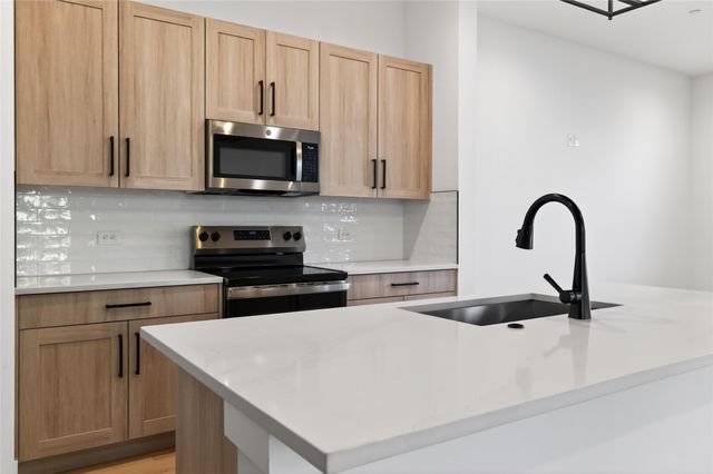 8901 Lowell Street, Rowlett, TX 75089