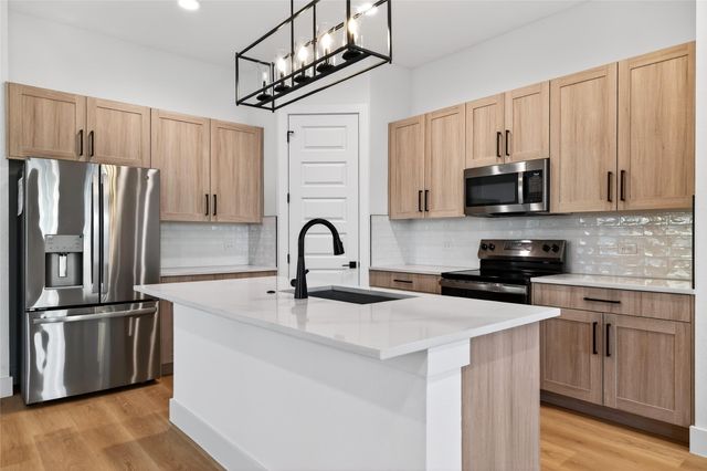 8901 Lowell Street, Rowlett, TX 75089