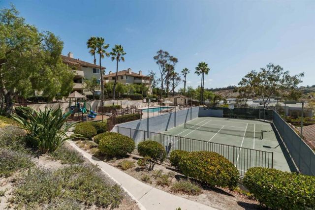 3553 Paseo De Francisco 210, Oceanside, CA 92056