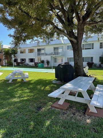 350 S Cypress Road 522, Pompano Beach, FL 33060