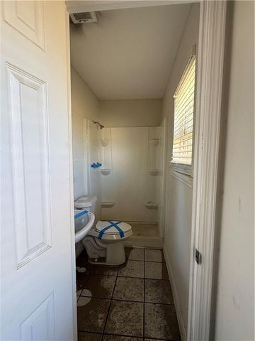 596 Lakeridge SE Circle, Conyers, GA 30094