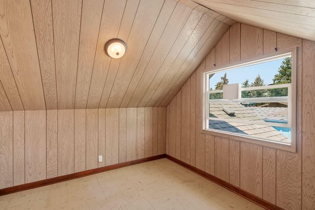 3924 N Madison St, Spokane, WA 99205