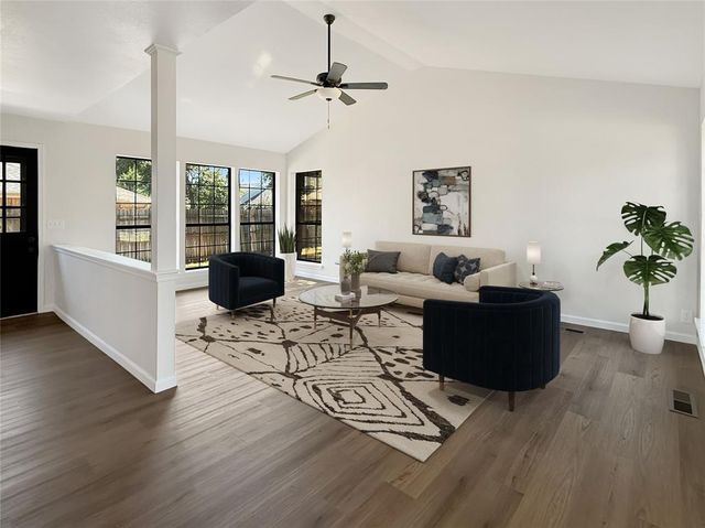408 Willow Branch Road, Norman, OK 73072