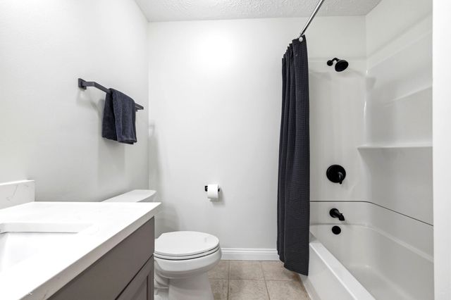 13082 Andover Drive, Carmel, IN 46033