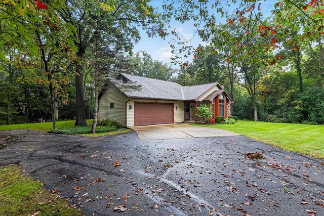 5316 N Cypress Drive, Milton, WI 53563