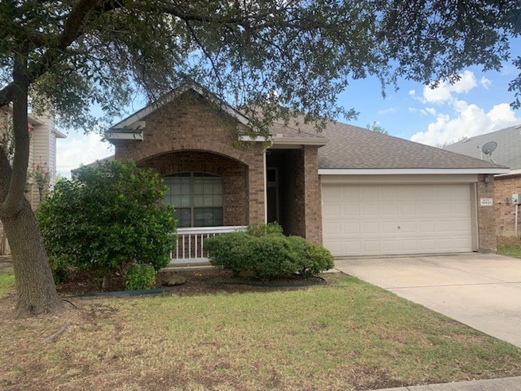 10621 Lipan Trail, Fort Worth, TX 76108