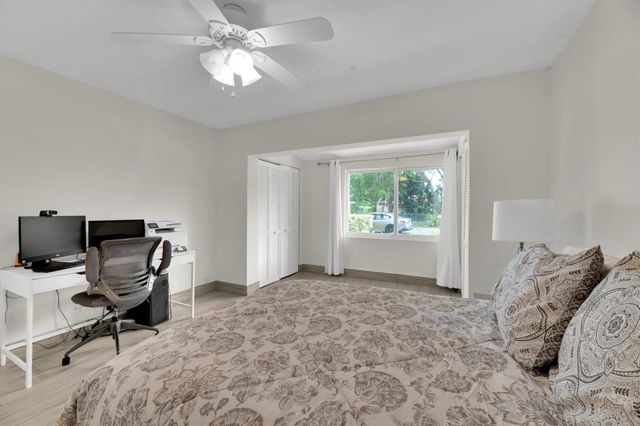 2633 NE 3rd Ave, Wilton Manors, FL 33334