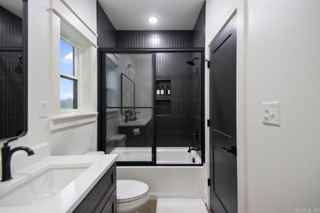 197 Sunshine Ln, Pangburn, AR 72121