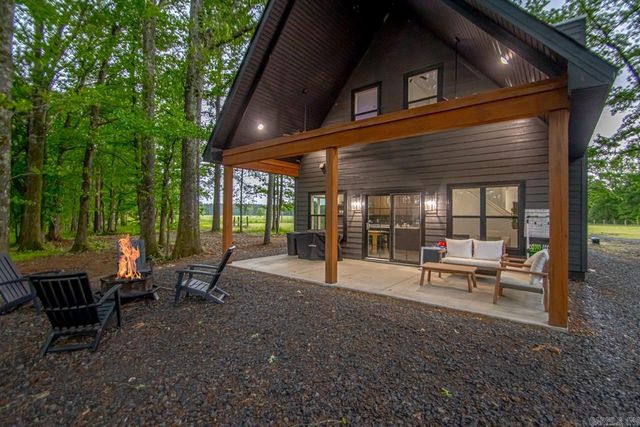 197 Sunshine Ln, Pangburn, AR 72121