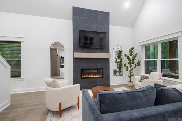 197 Sunshine Ln, Pangburn, AR 72121