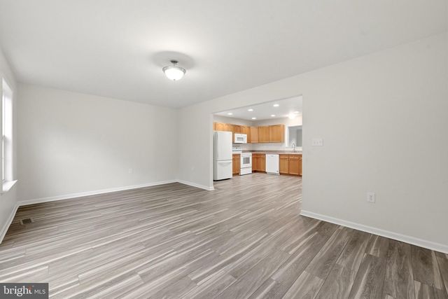 185 SCARBORO DR, Bunker Hill, WV 25413