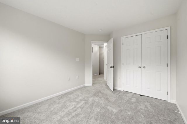 185 SCARBORO DR, Bunker Hill, WV 25413