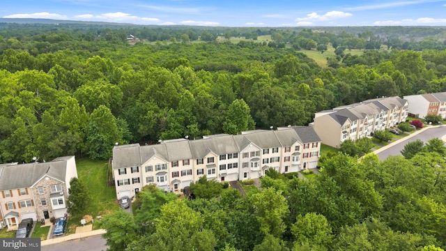 185 SCARBORO DR, Bunker Hill, WV 25413