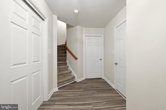 185 SCARBORO DR, Bunker Hill, WV 25413