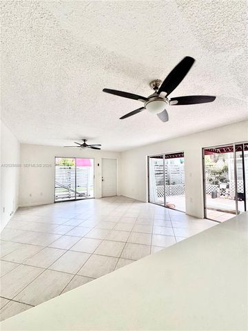 535 NW 98th Avenue, Plantation, FL 33324