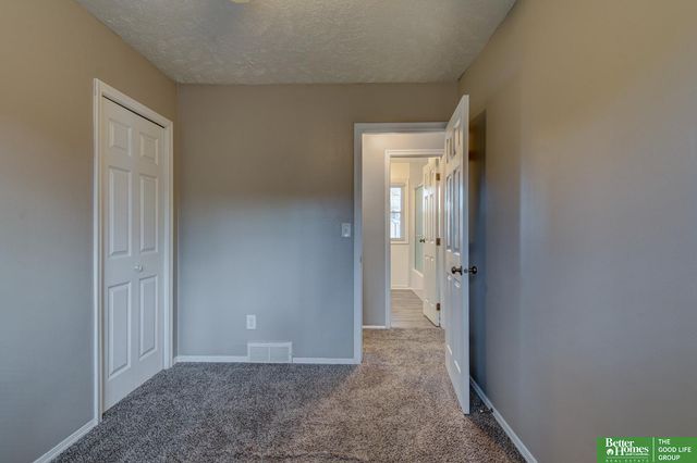 12657 C Street, Omaha, NE 68144