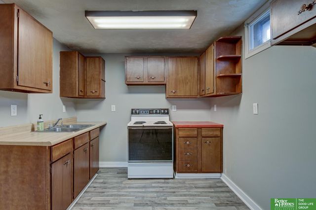 12657 C Street, Omaha, NE 68144