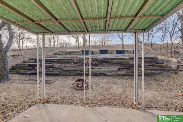 12657 C Street, Omaha, NE 68144