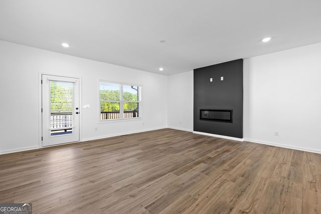 36 Nickel Drive 17, Newnan, GA 30265