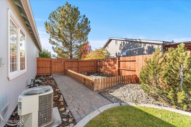 18119 Cherryleaf Court, Reno, NV 89508