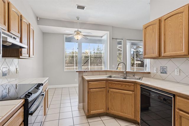 160 ACADEMY OAKS PLACE, Altamonte Springs, FL 32714