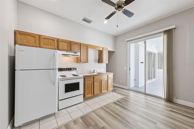 160 ACADEMY OAKS PLACE, Altamonte Springs, FL 32714