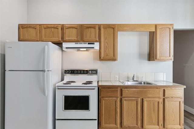 160 ACADEMY OAKS PLACE, Altamonte Springs, FL 32714