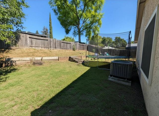 8063 Oak Meadow Ct, Citrus Heights, CA 95610