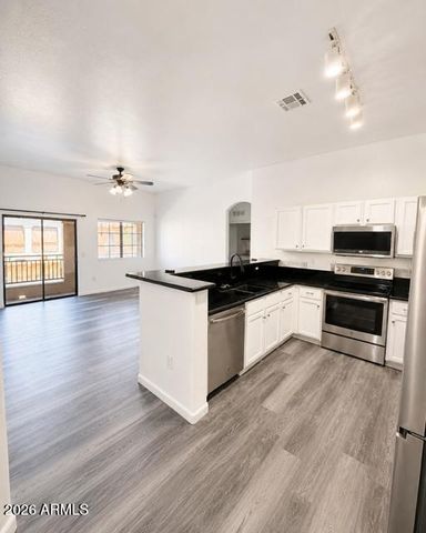 1350 S Greenfield Road Unit 2047, Mesa, AZ 85206