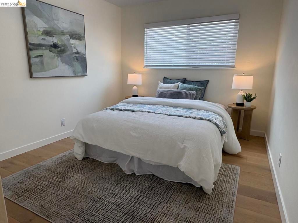 Image 3 of property listing at 1728 7th ST A, Berkeley, CA 94710