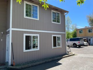 1215 W MAIN Street F, Medford, OR 97501