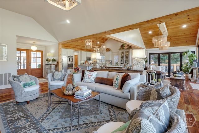 1040 Spy Glass Hill, Greensboro, GA 30642