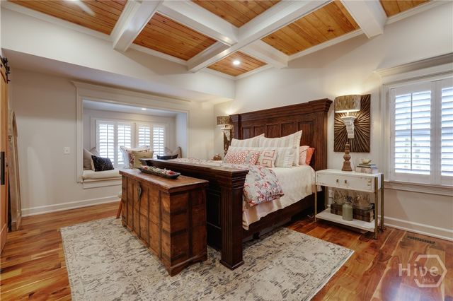 1040 Spy Glass Hill, Greensboro, GA 30642