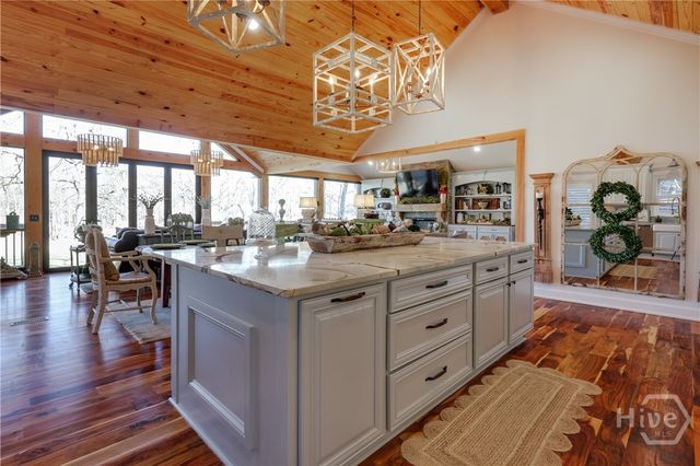 1040 Spy Glass Hill, Greensboro, GA 30642