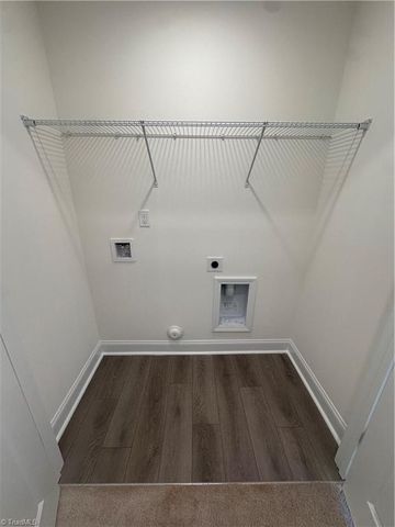 1285 Hammond Drive, Mebane, NC 27302