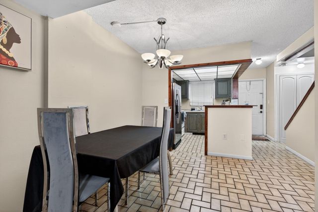 801 W Oakland Park Boulevard, Oakland Park, FL 33311