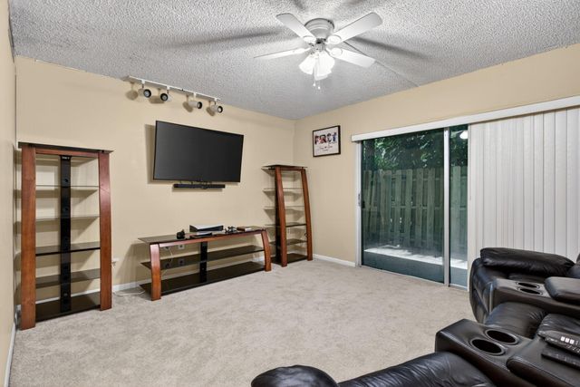 801 W Oakland Park Boulevard, Oakland Park, FL 33311