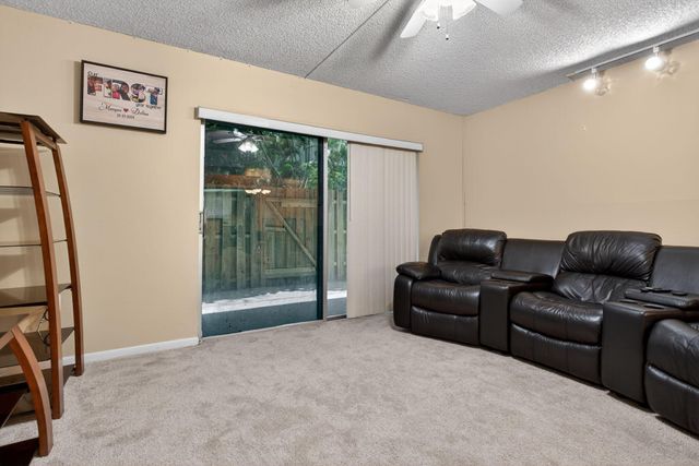 801 W Oakland Park Boulevard, Oakland Park, FL 33311