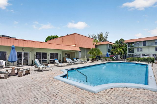 801 W Oakland Park Boulevard, Oakland Park, FL 33311